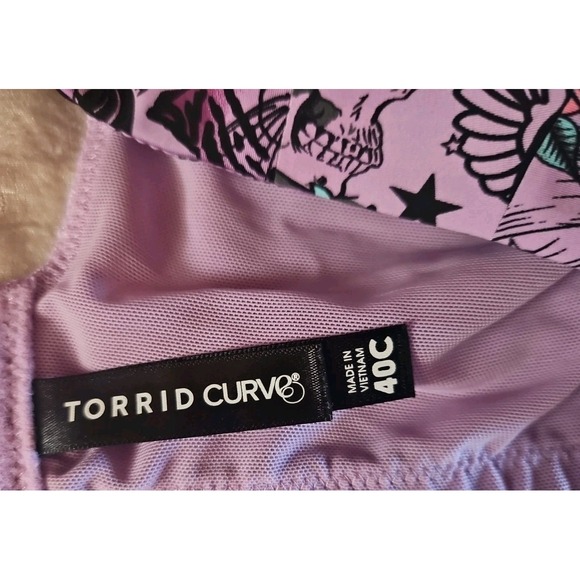 Torrid Curve Bra 40C Unwired Mermaid Rockabilly Lavender & Lace Cross Back - Picture 3 of 5
